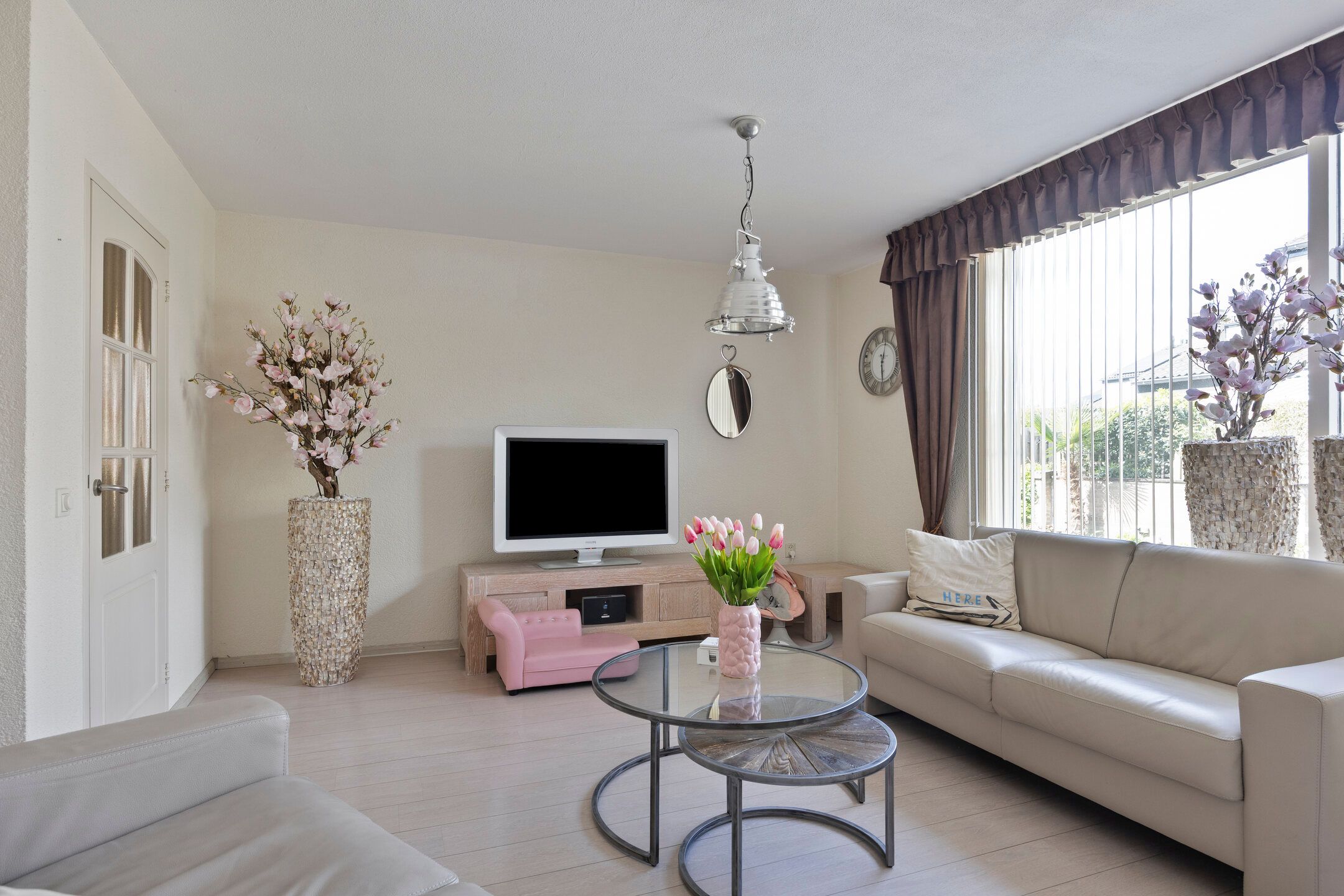 Photo 3 of Rhônestraat 29