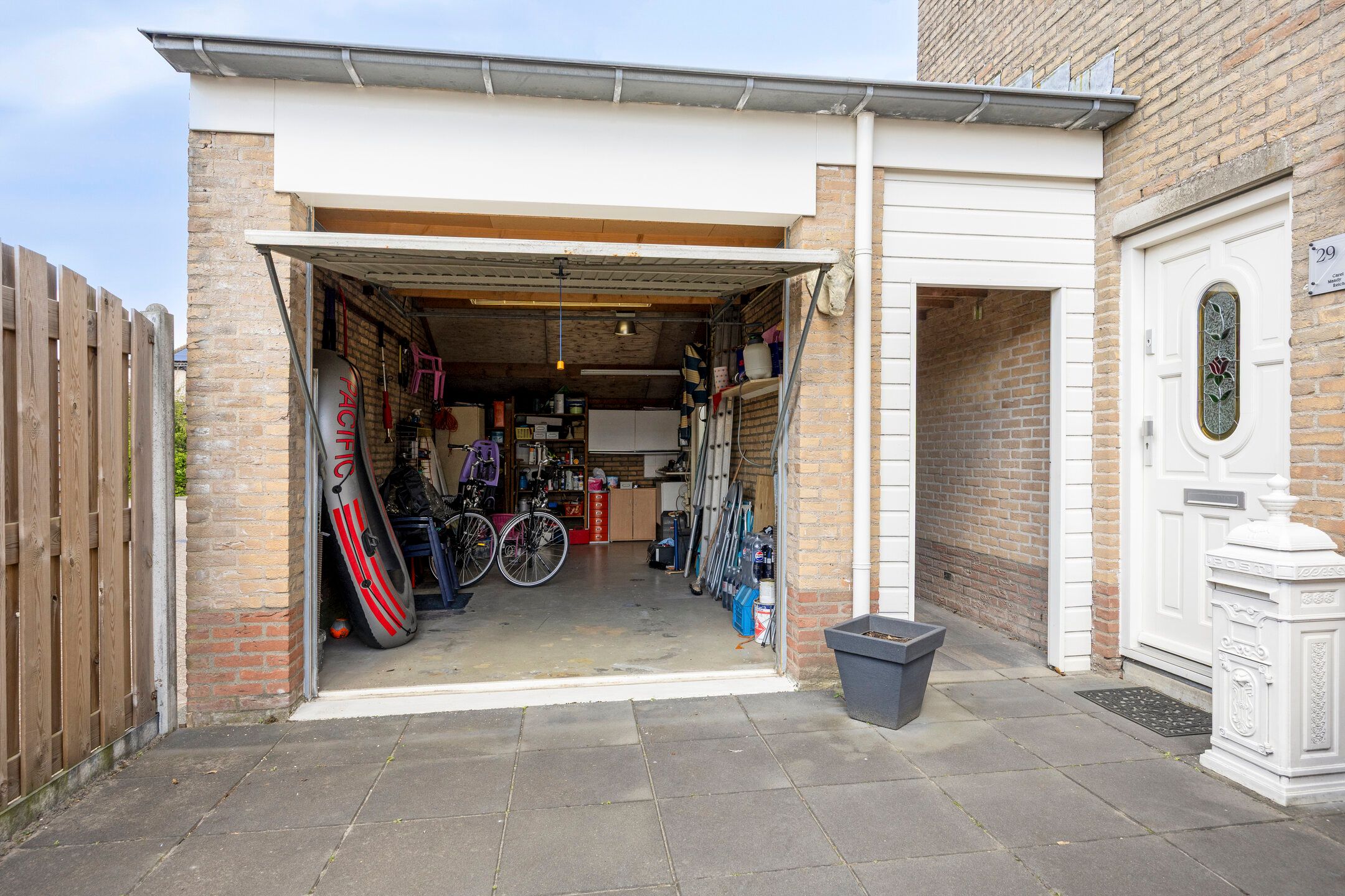 Photo 30 of Rhônestraat 29