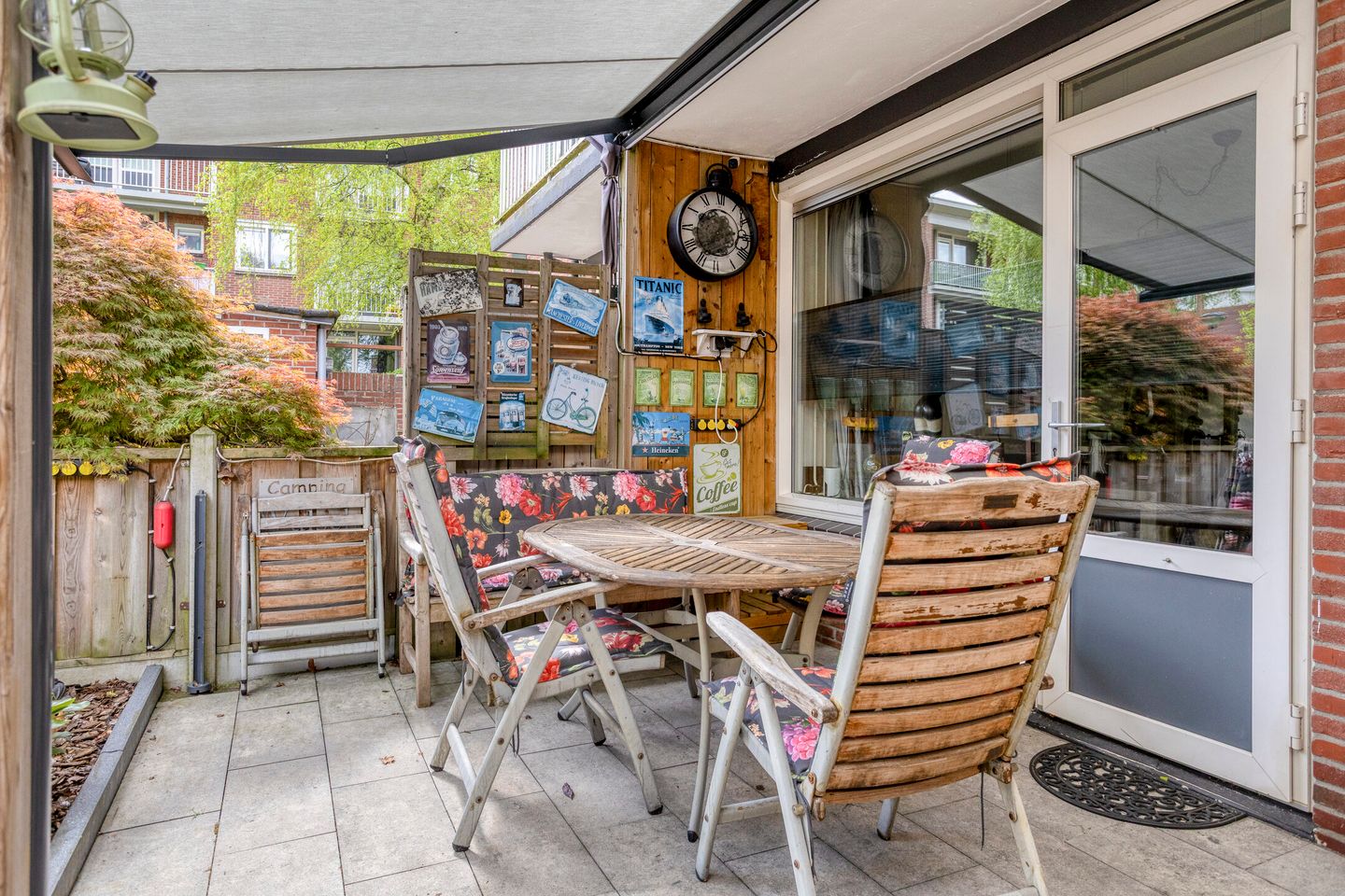 Foto 29 van Aert van der Neerstraat 8