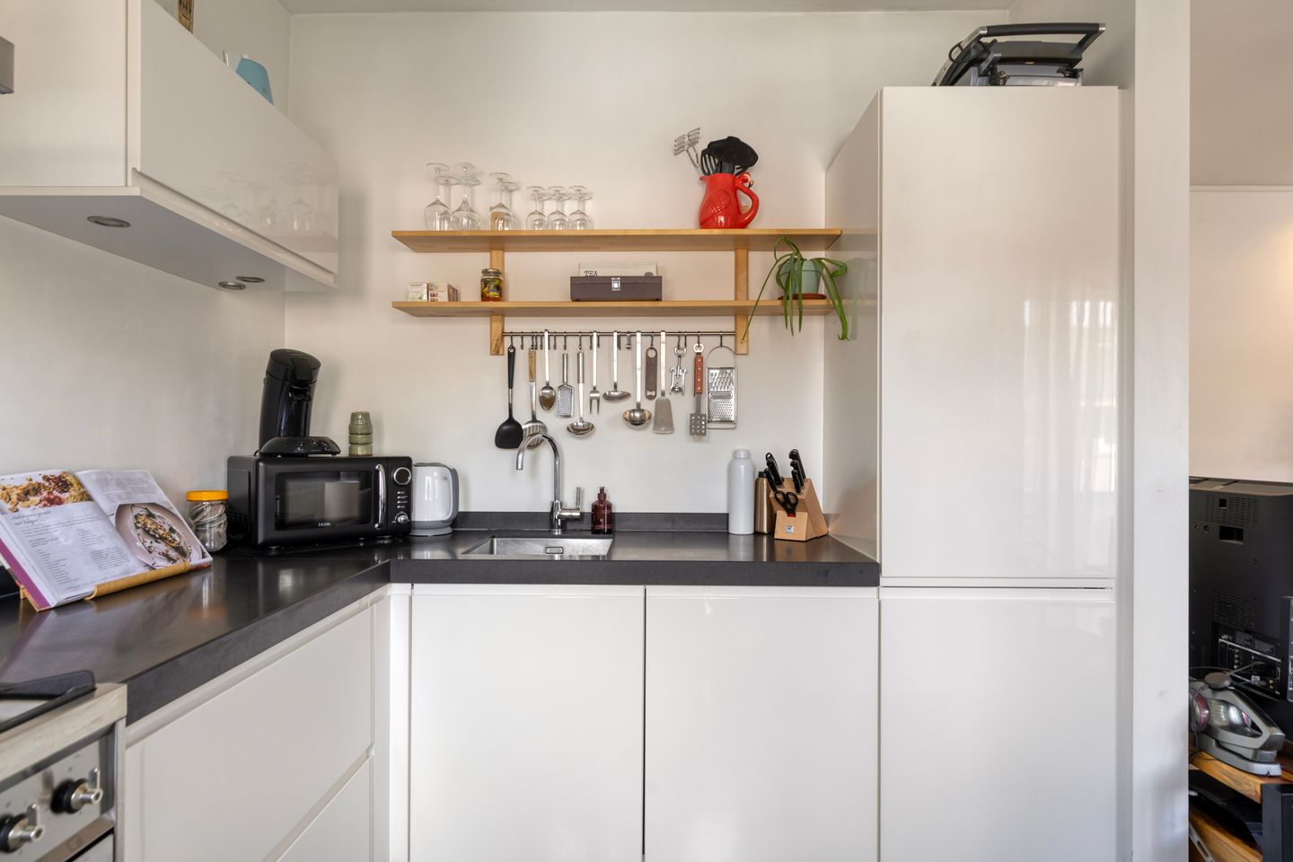 Foto 14 van Veeteeltstraat 12-B