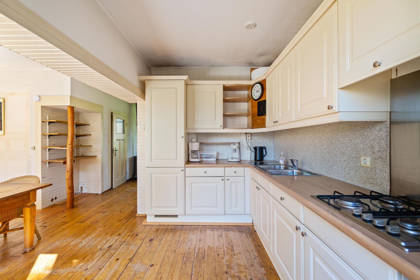 Photo 14 of Job Hansenstraat 17