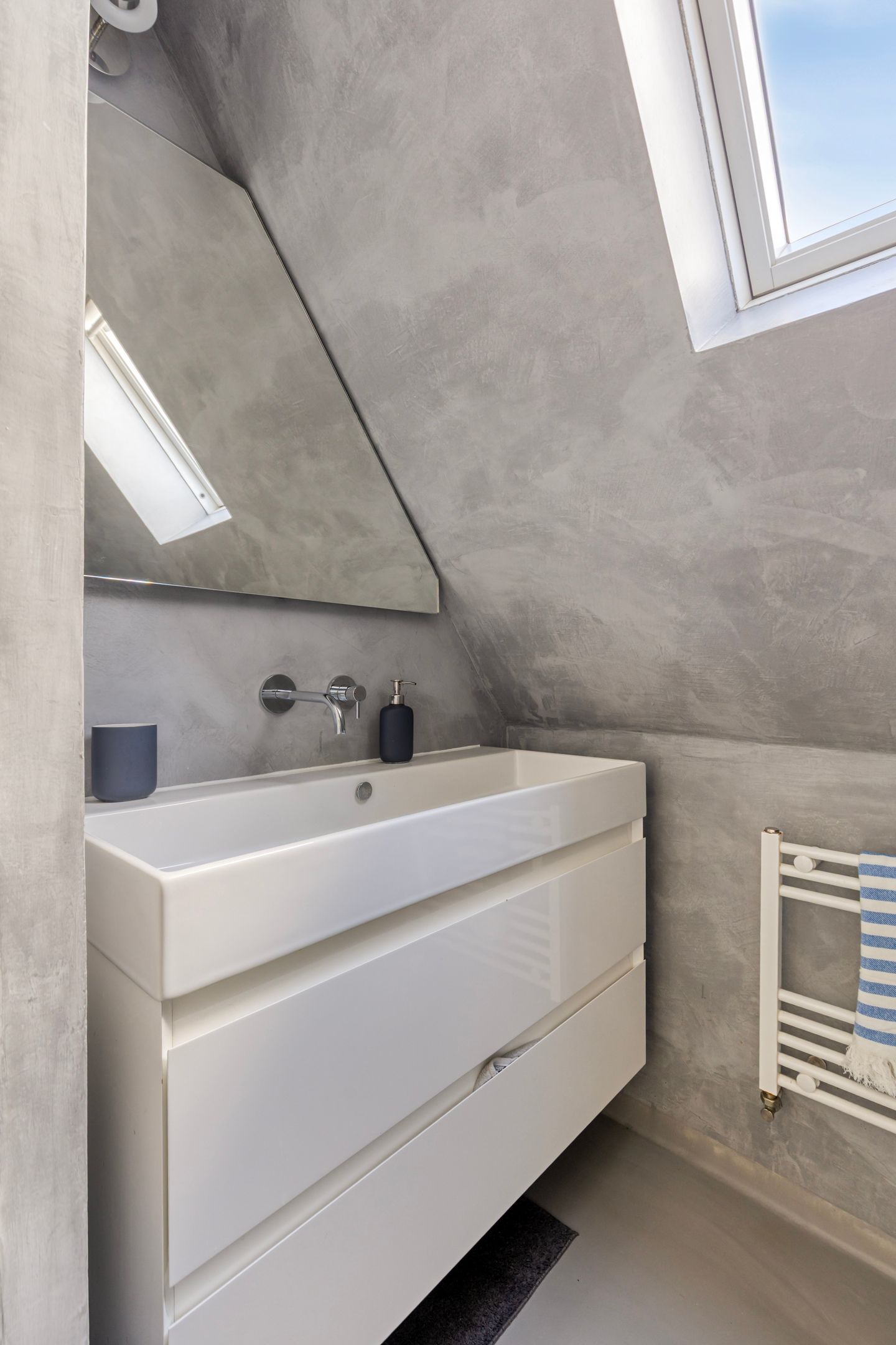 Foto 24 van Veeteeltstraat 12-B