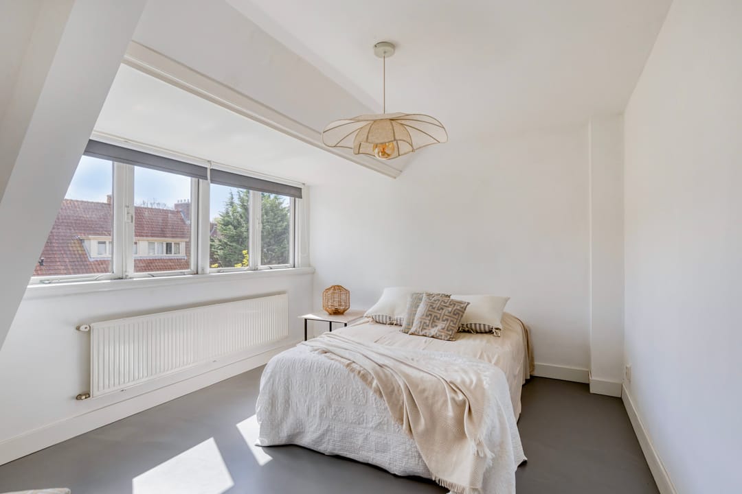 Foto 23 van Veeteeltstraat 12-B