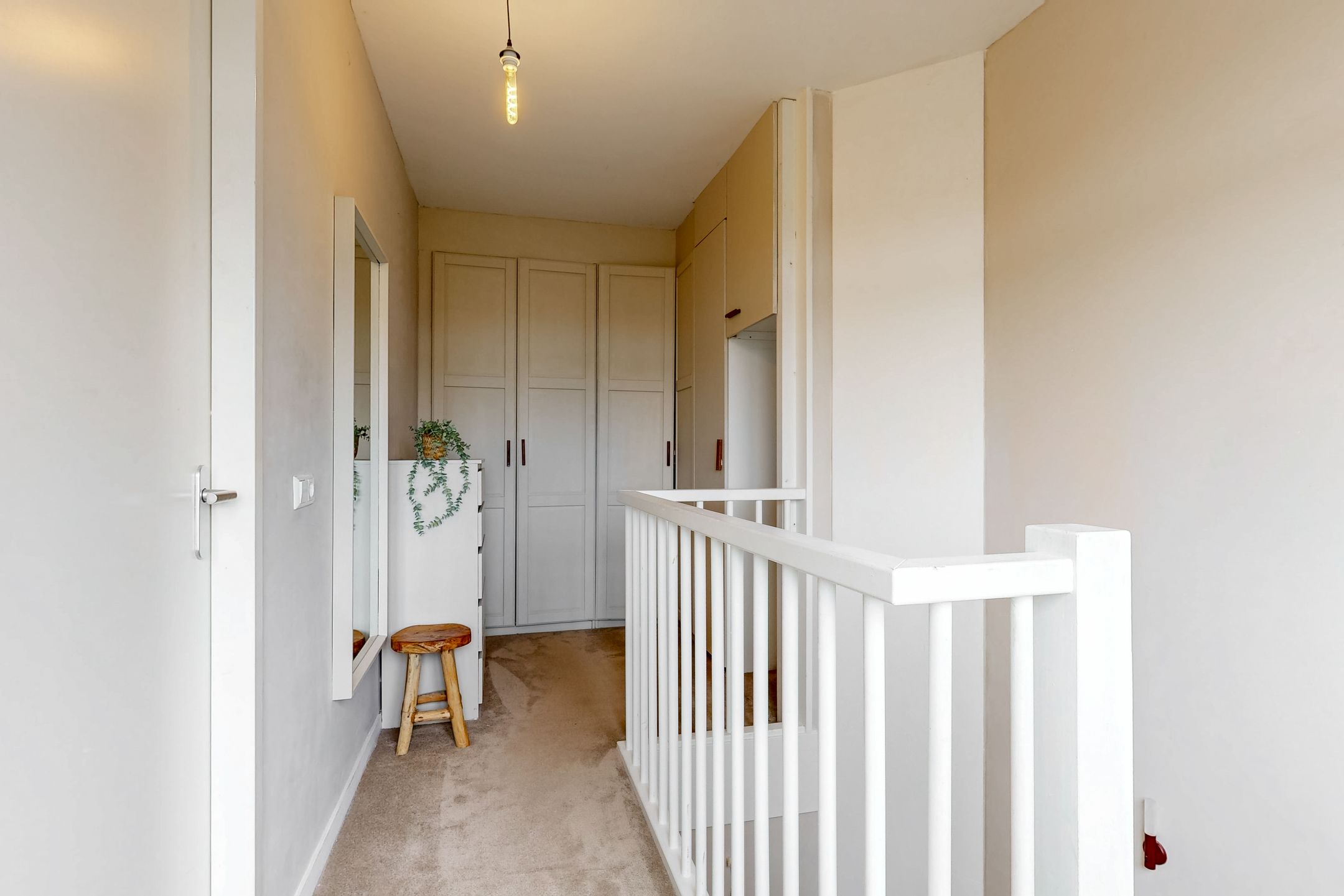 Modern terraced house with 4 bedrooms, solar panels and private parking in Terwijde-Oost — 27