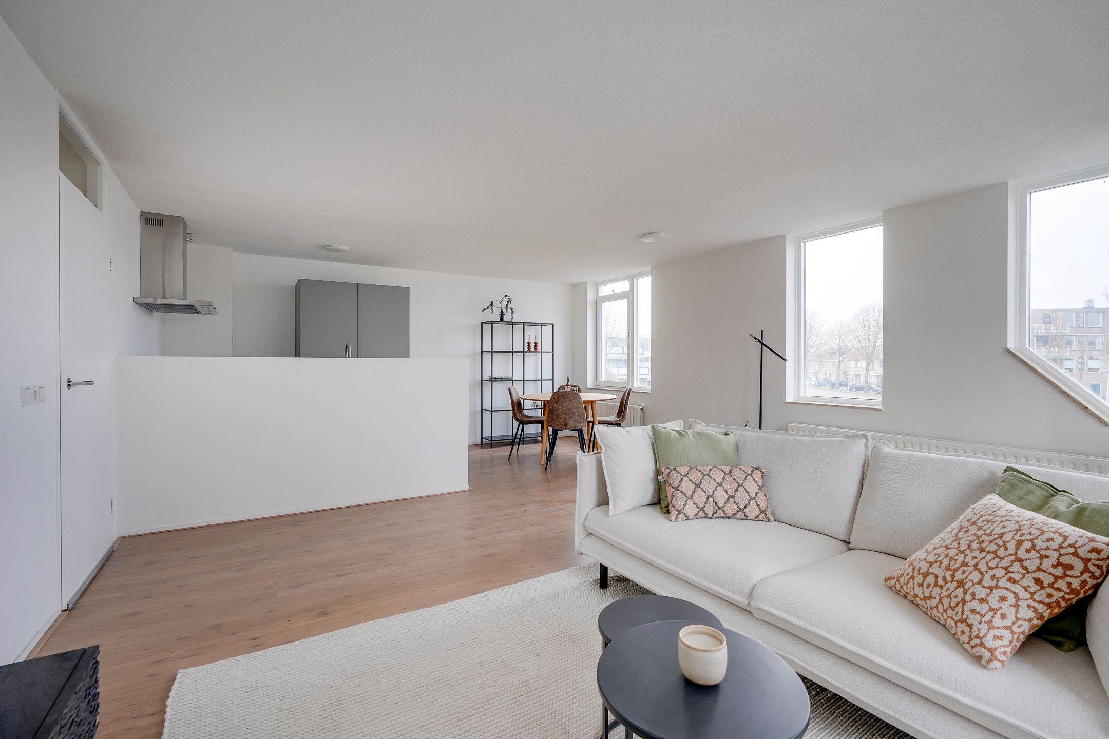 Renovated 3-Room Apartment with Modern Finishing and Central Location in IJsselstein — 15