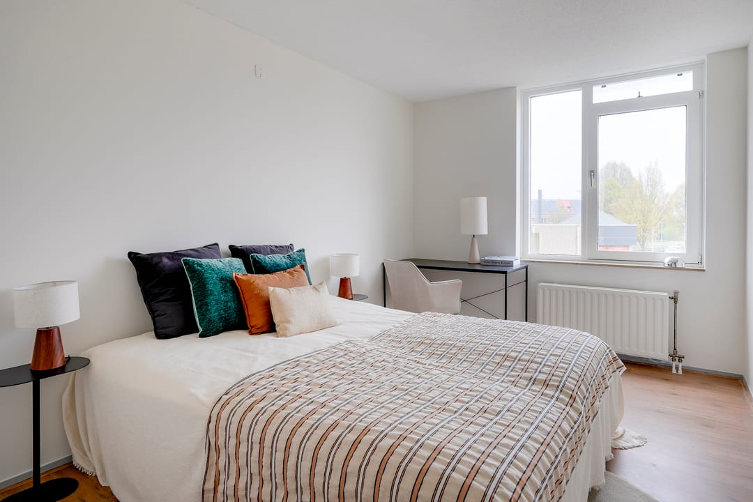 Renovated 3-Room Apartment with Modern Finishing and Central Location in IJsselstein — 28