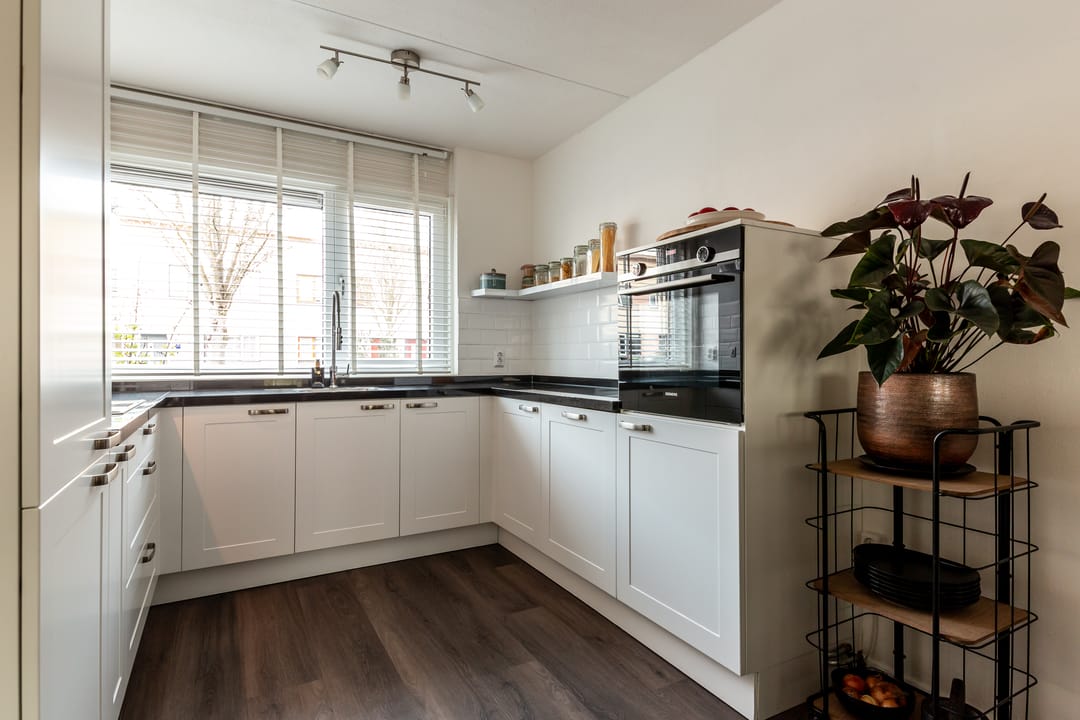 Foto 11 van Haringvlietlaan 28