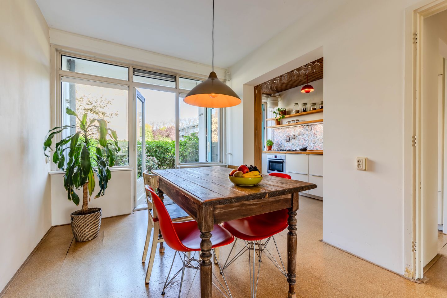 Foto 14 van Storklaan 27