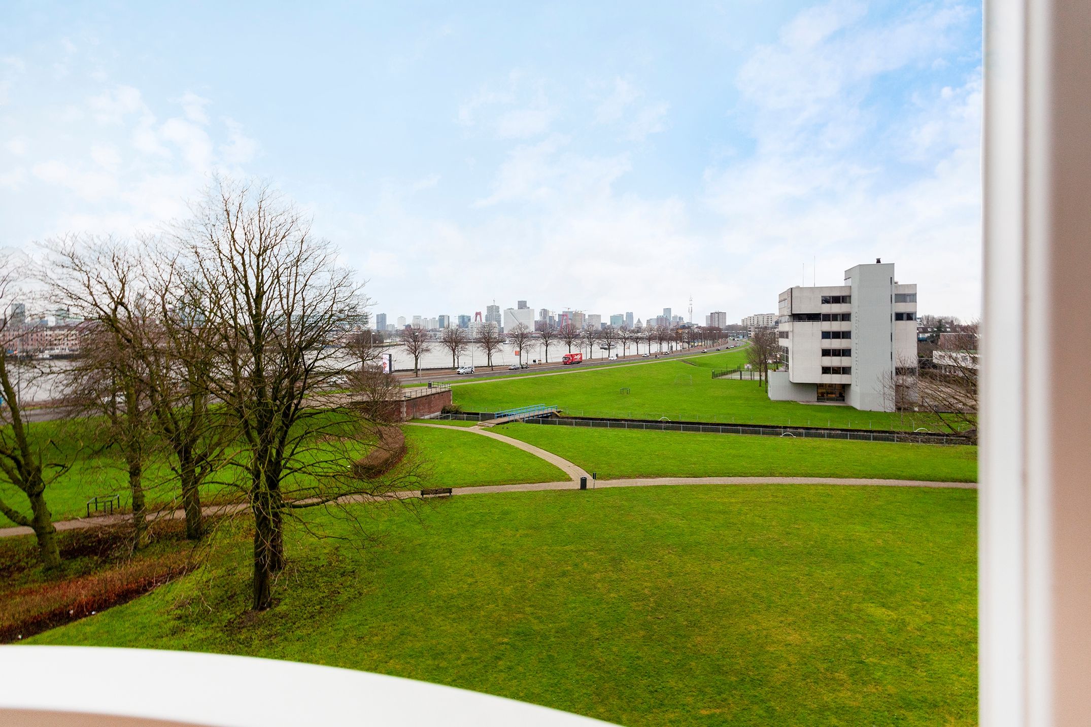 Foto 30 van Oostmaaslaan 824