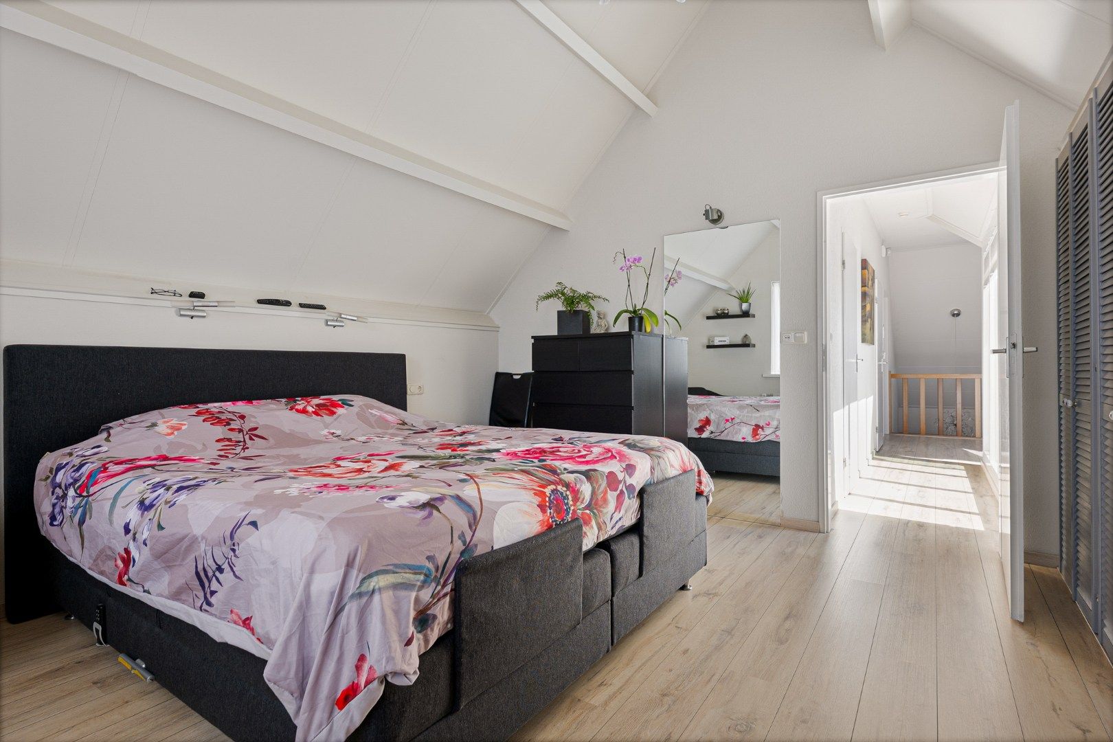 Photo 48 of Gladioolstraat 10