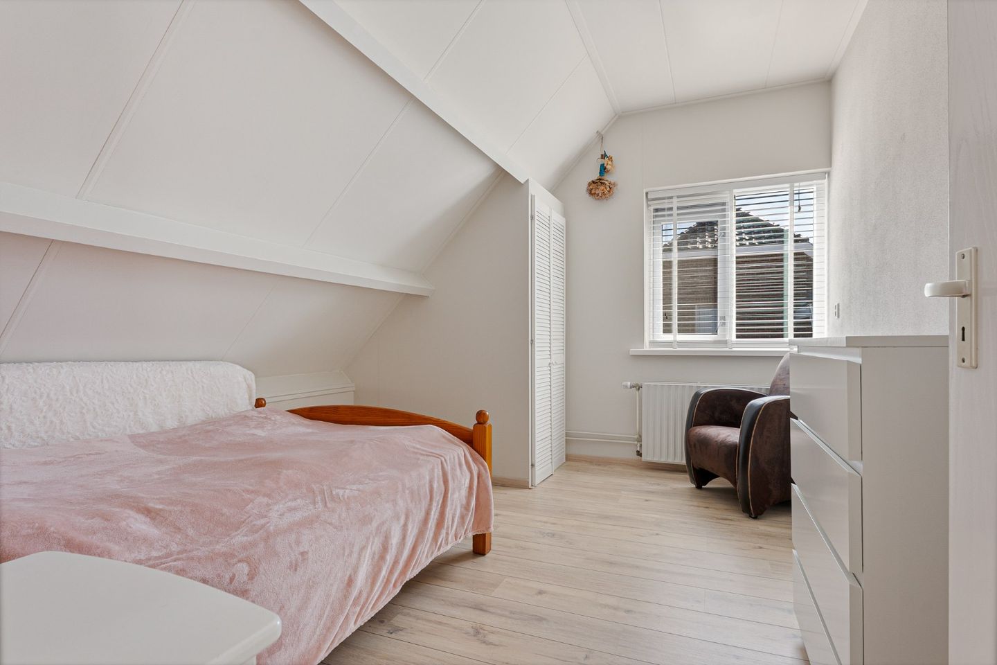 Photo 35 of Gladioolstraat 10