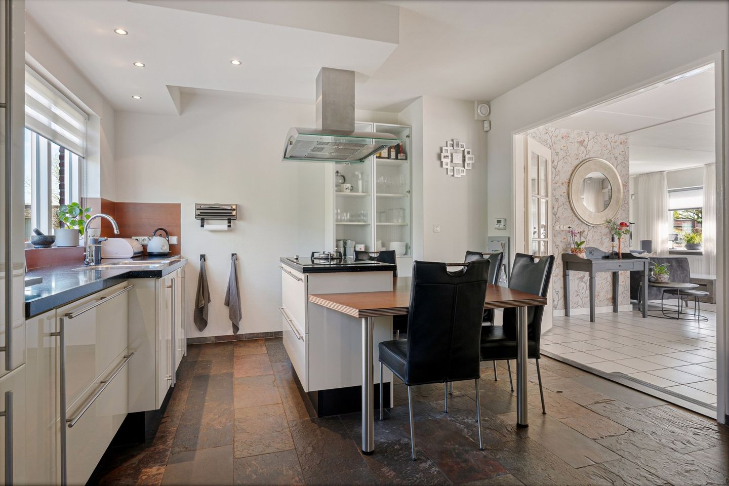 Photo 25 of Gladioolstraat 10