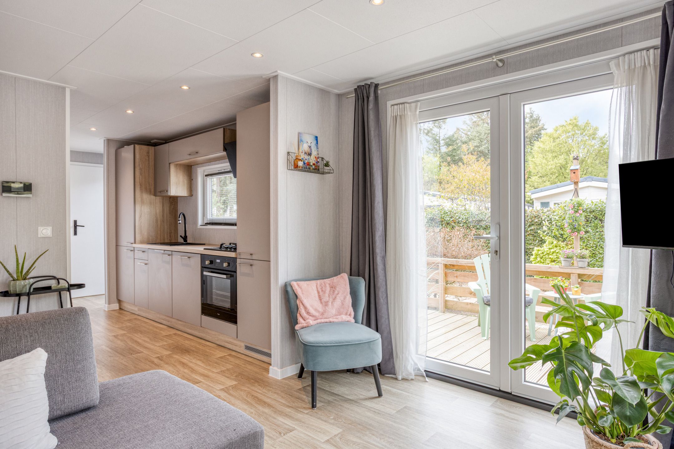 Foto 9 van Centrumweg 5-15