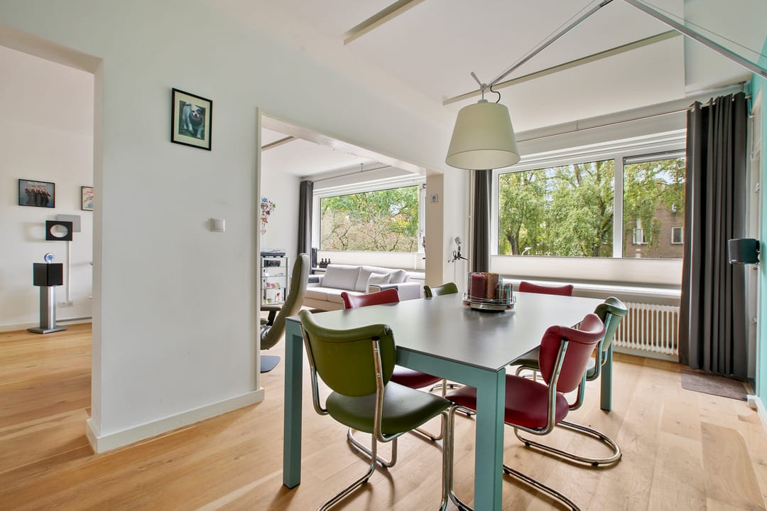 Spacious Apartment with Two Bedrooms in Popular Keizer Karelpark — 13