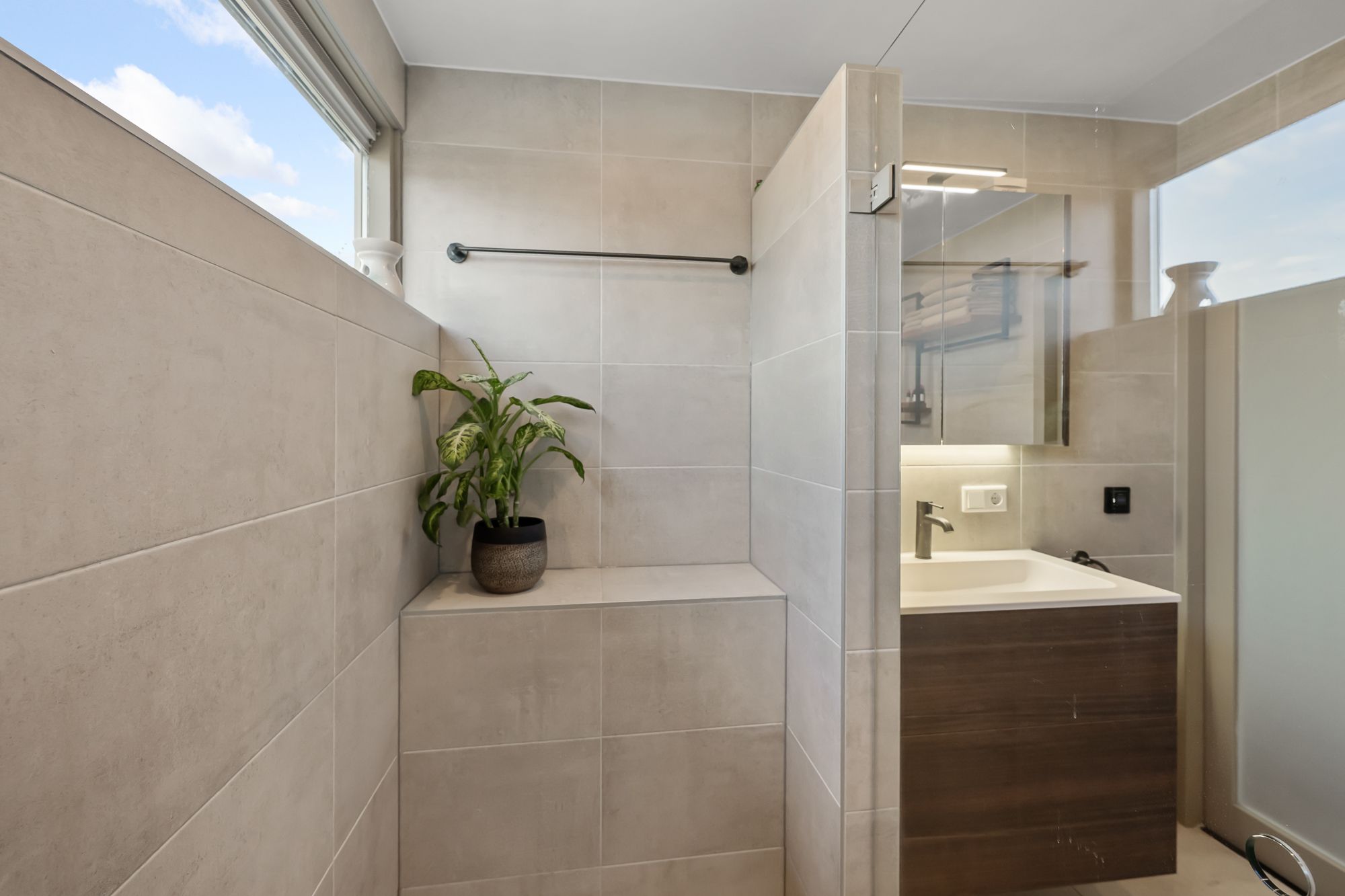 Foto 33 van Kamperfoeliestraat 9