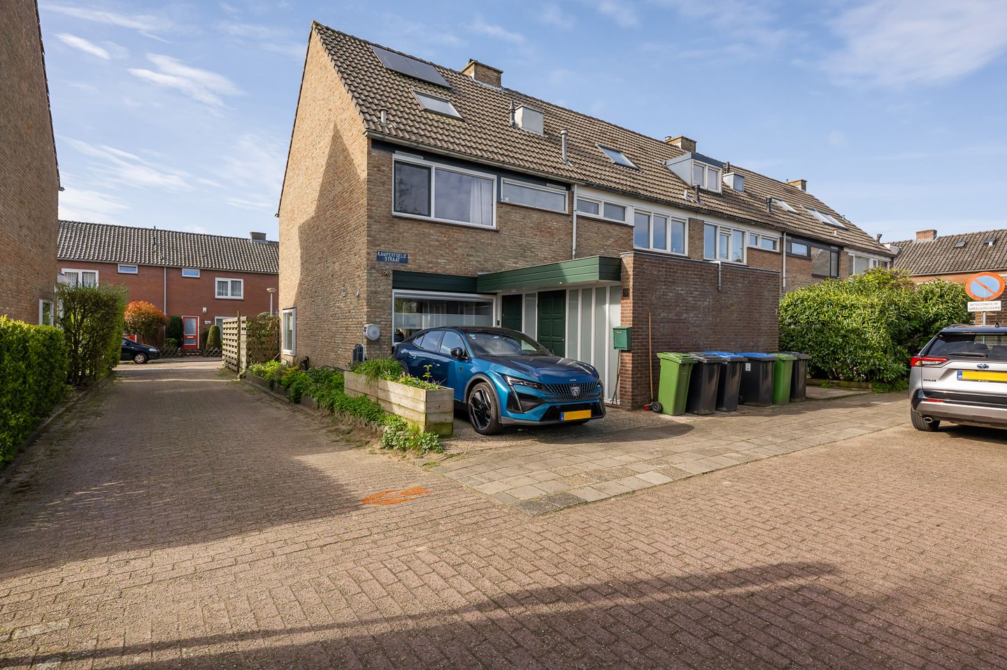 Foto 49 van Kamperfoeliestraat 9