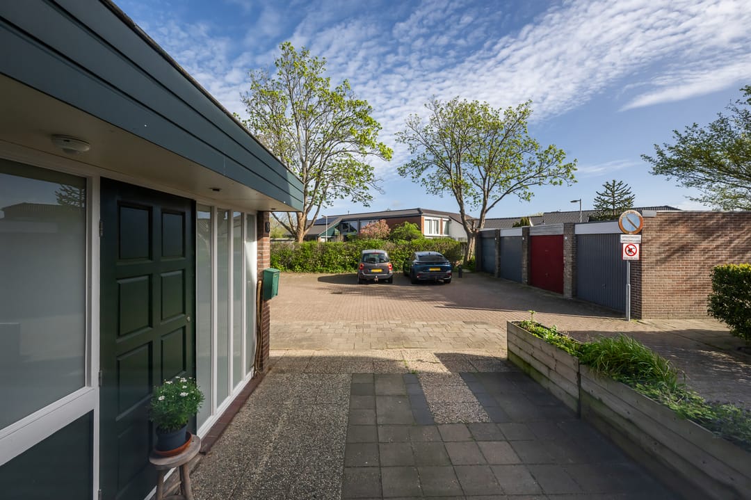 Foto 46 van Kamperfoeliestraat 9