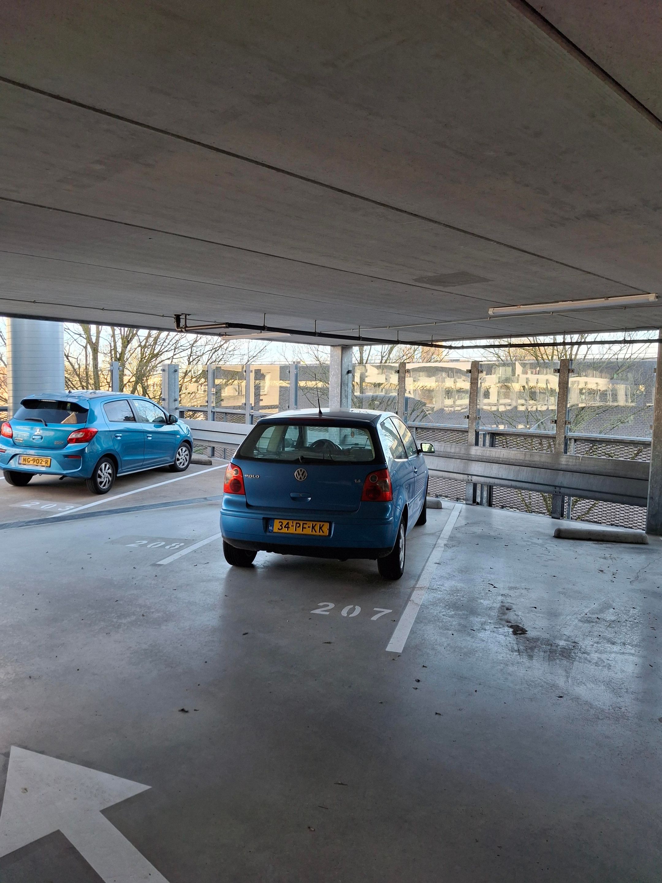 Foto 39 van Westpoint 207