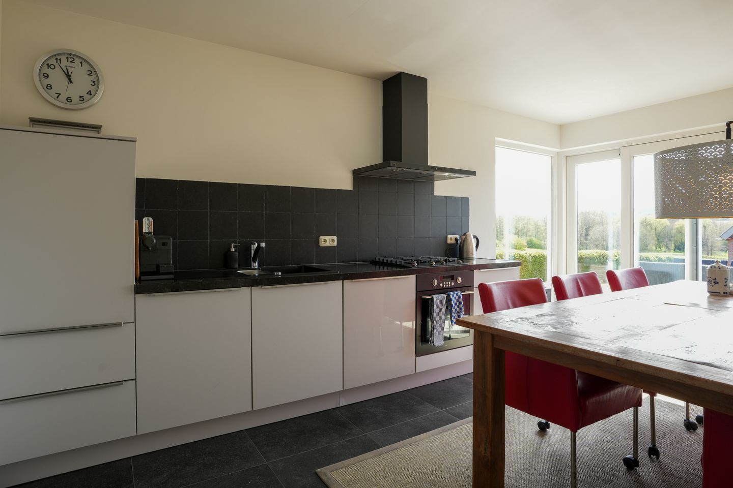 Foto 10 van Hilleshagerweg 90