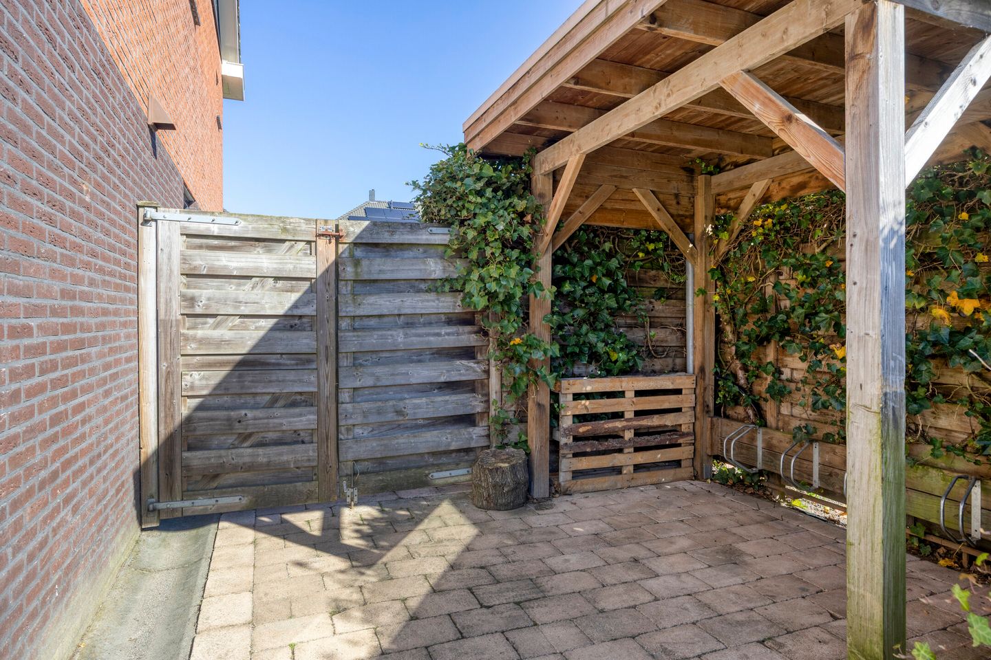 Foto 34 van Parnassia 21