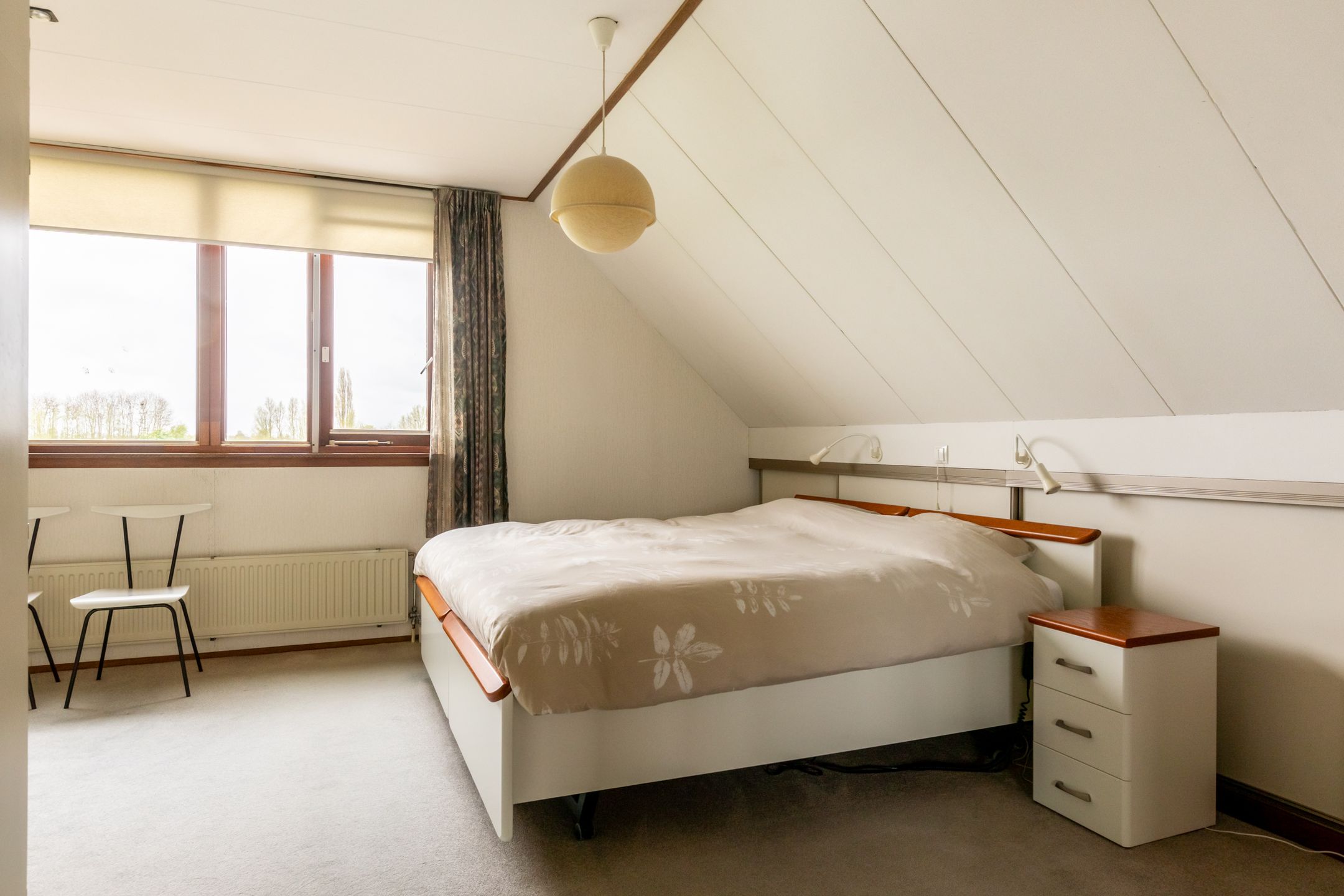 Foto 30 van Newtonstraat 4