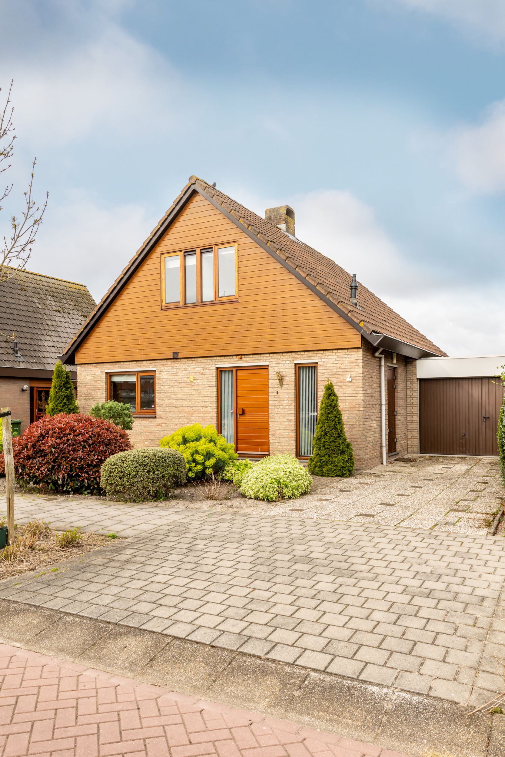 Foto 48 van Newtonstraat 4