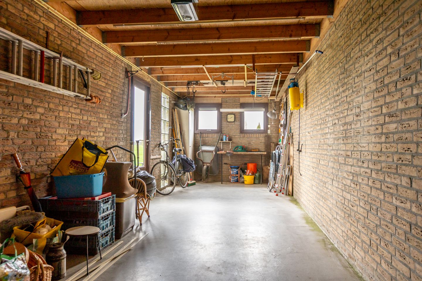 Foto 34 van Newtonstraat 4