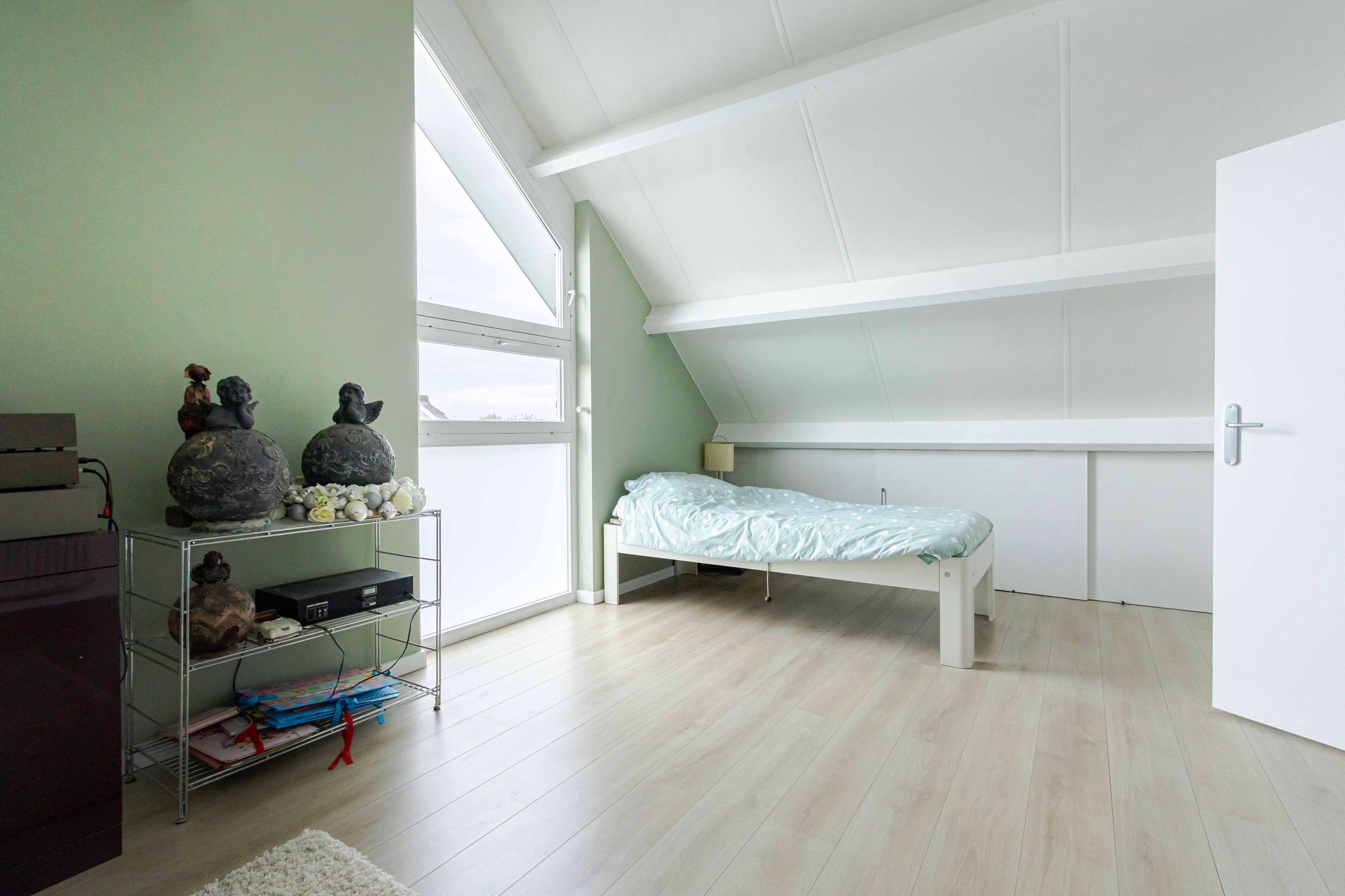 Photo 36 of Baroniestraat 11