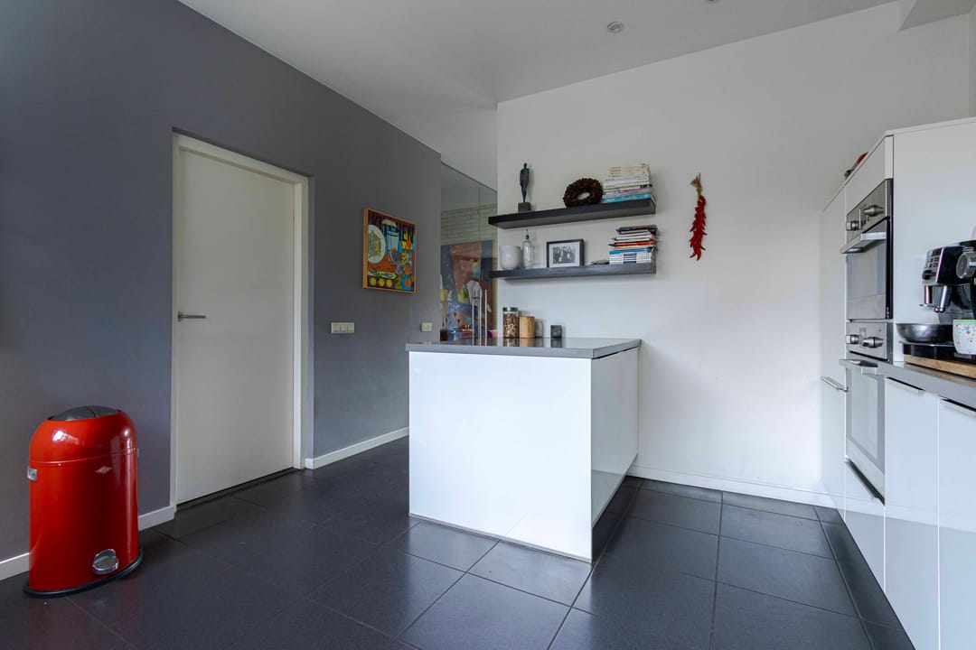 Photo 22 of Baroniestraat 11