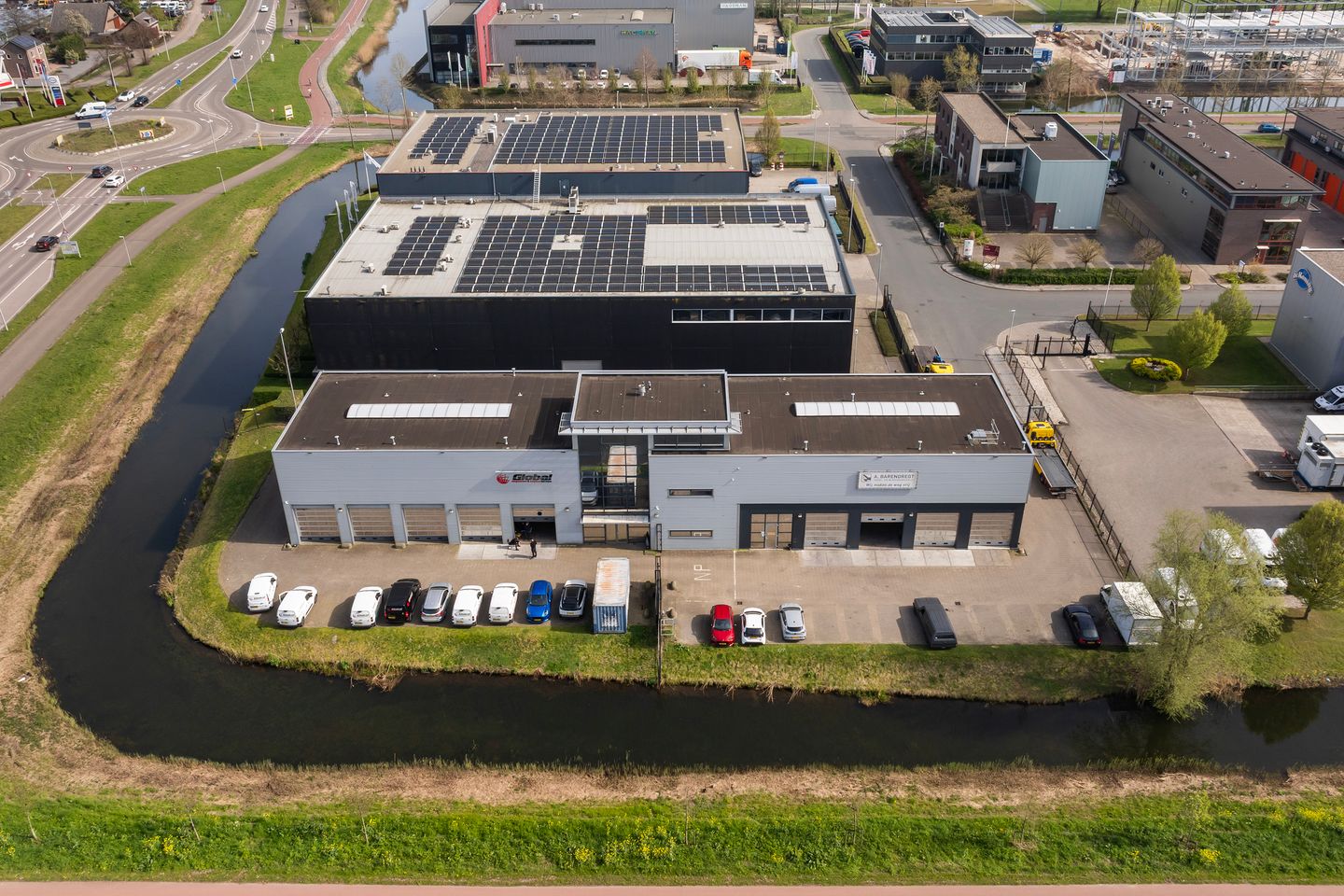 Bekijk foto 2 van Daltonstraat 5