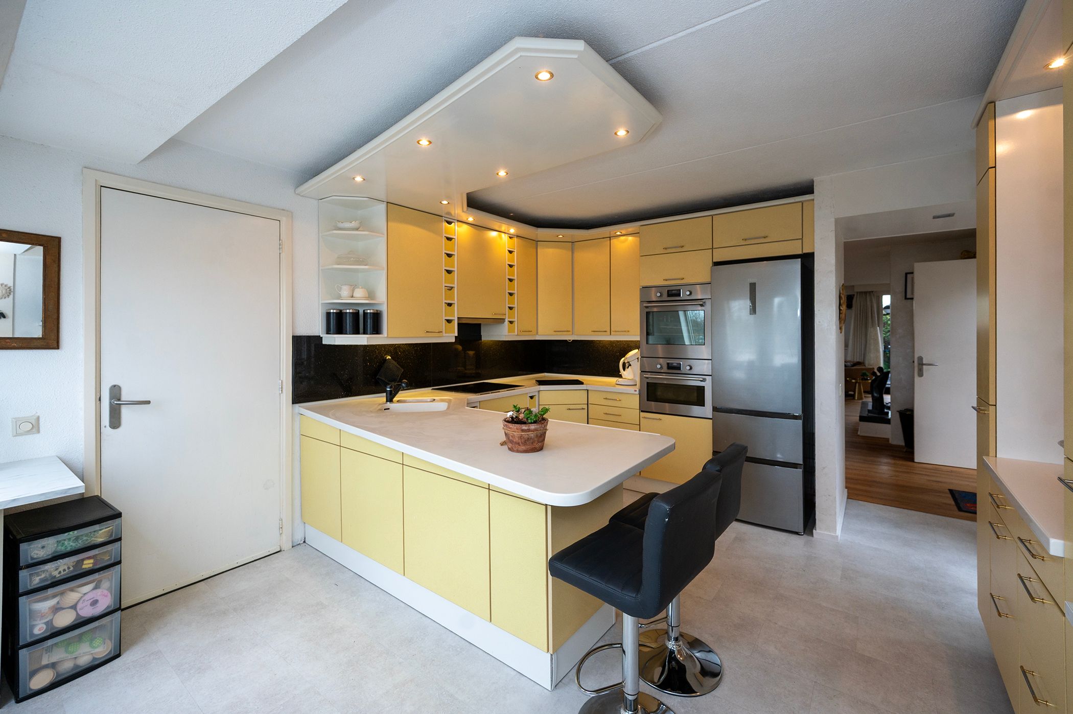 Multifunctional Villa with Living and Working Space in Spaarndam — 18
