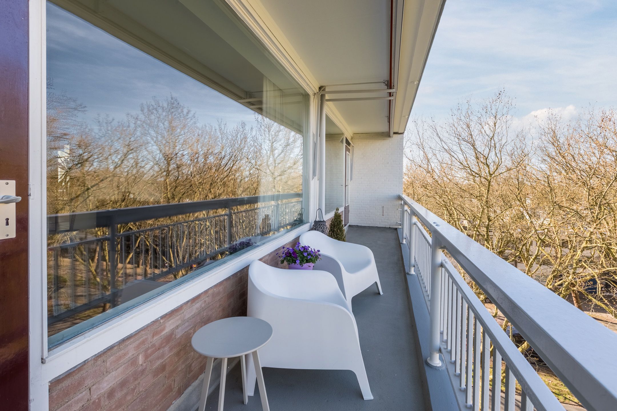Light corner apartment with west-facing balcony in Buitenveldert — 12
