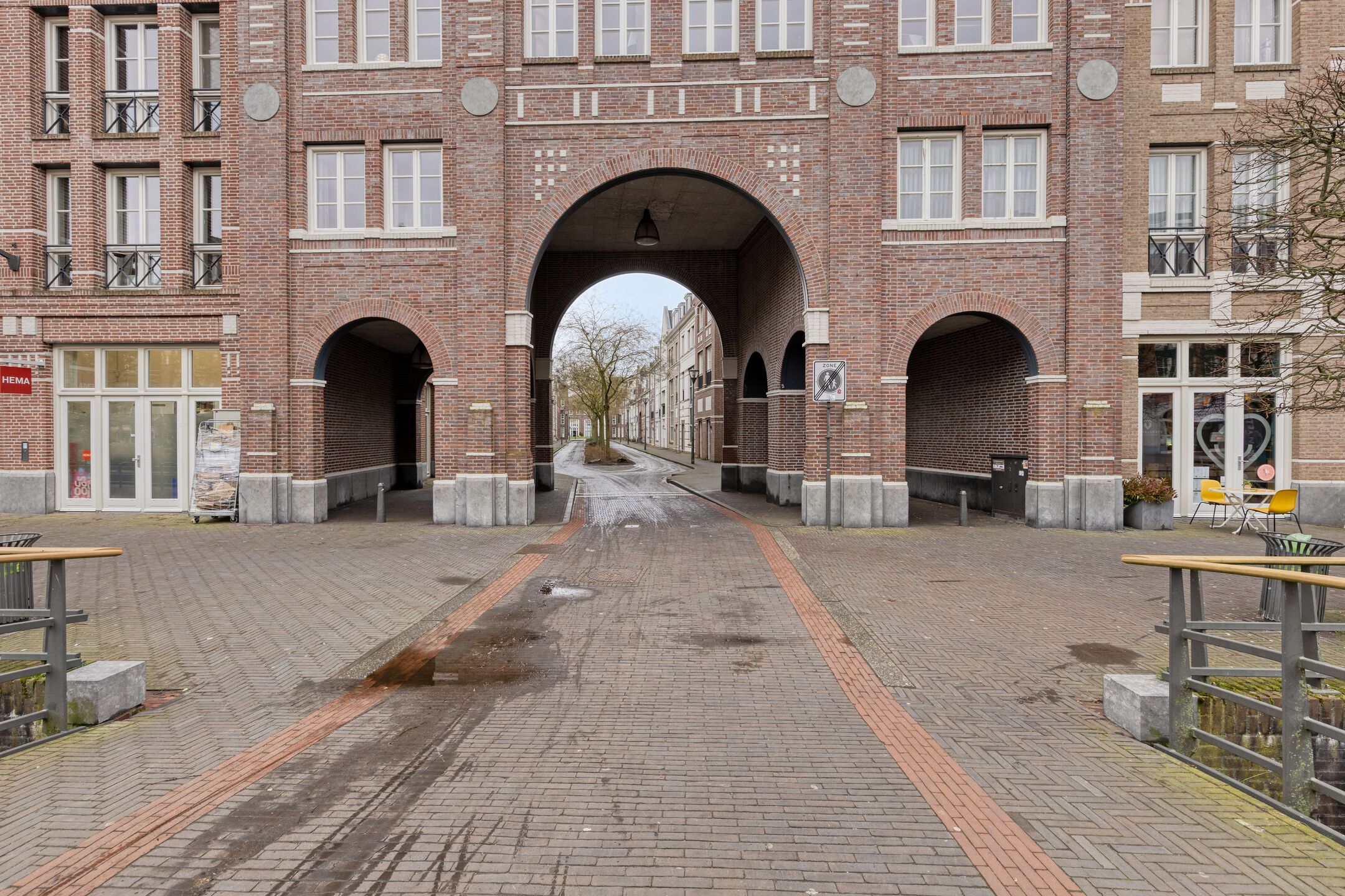 Foto 27 van Laan door de Veste 14