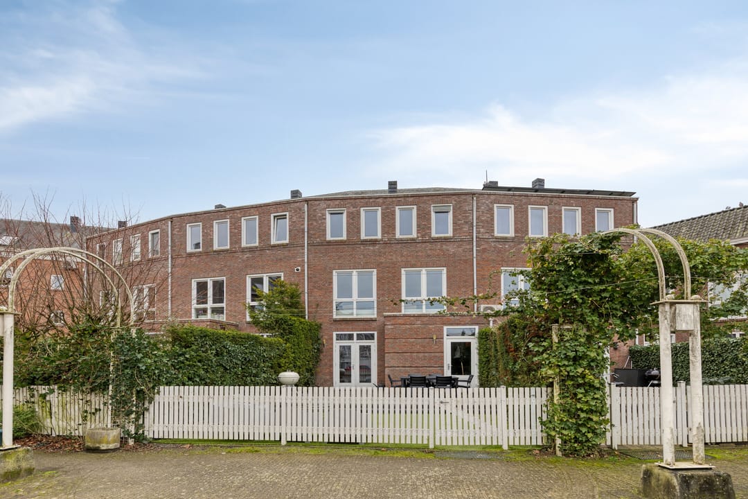 Foto 22 van Laan door de Veste 14