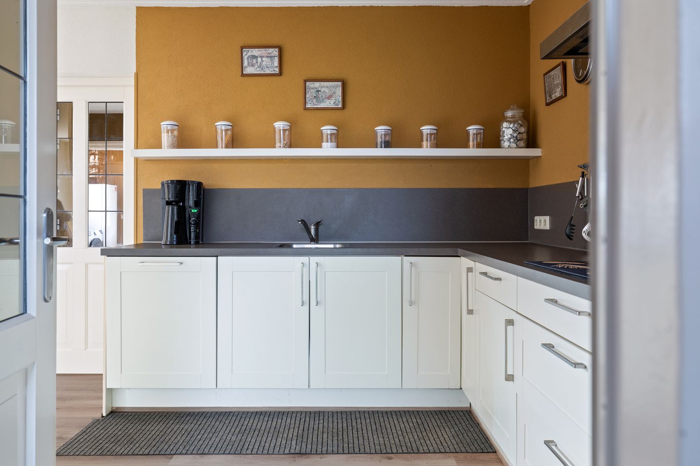 Foto 10 van Eerste Verbindingsweg 1