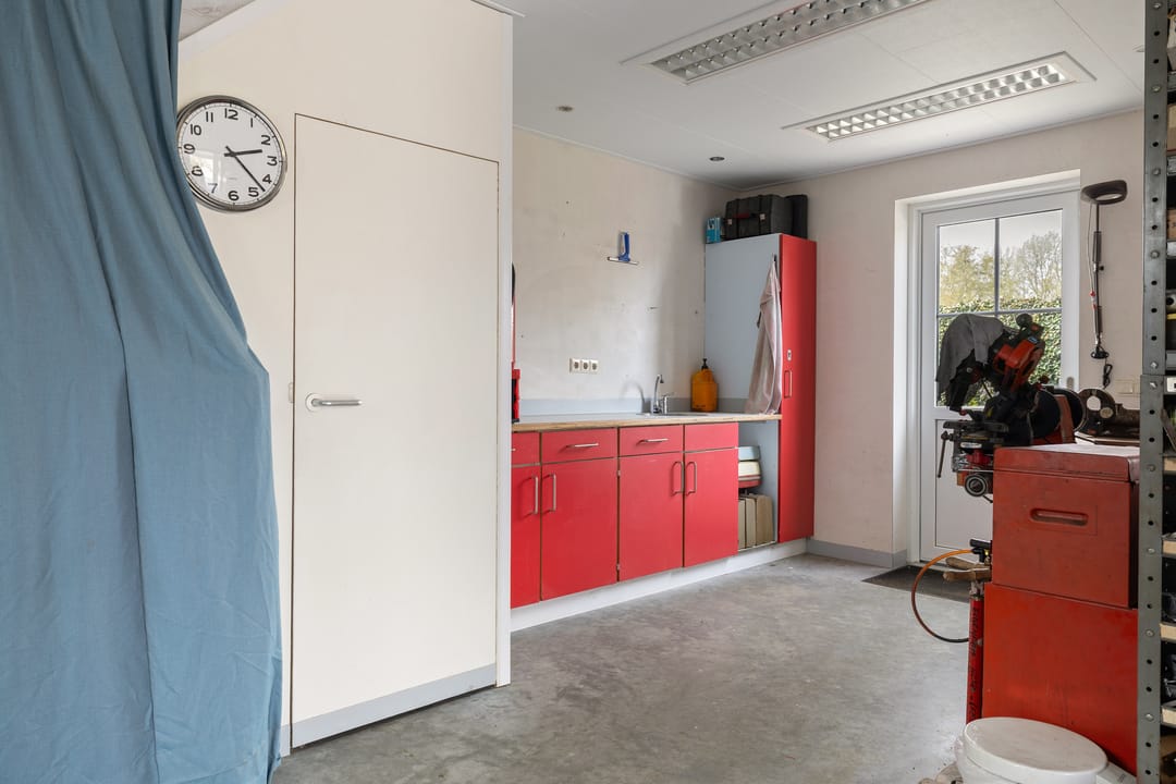 Foto 23 van Eerste Verbindingsweg 1