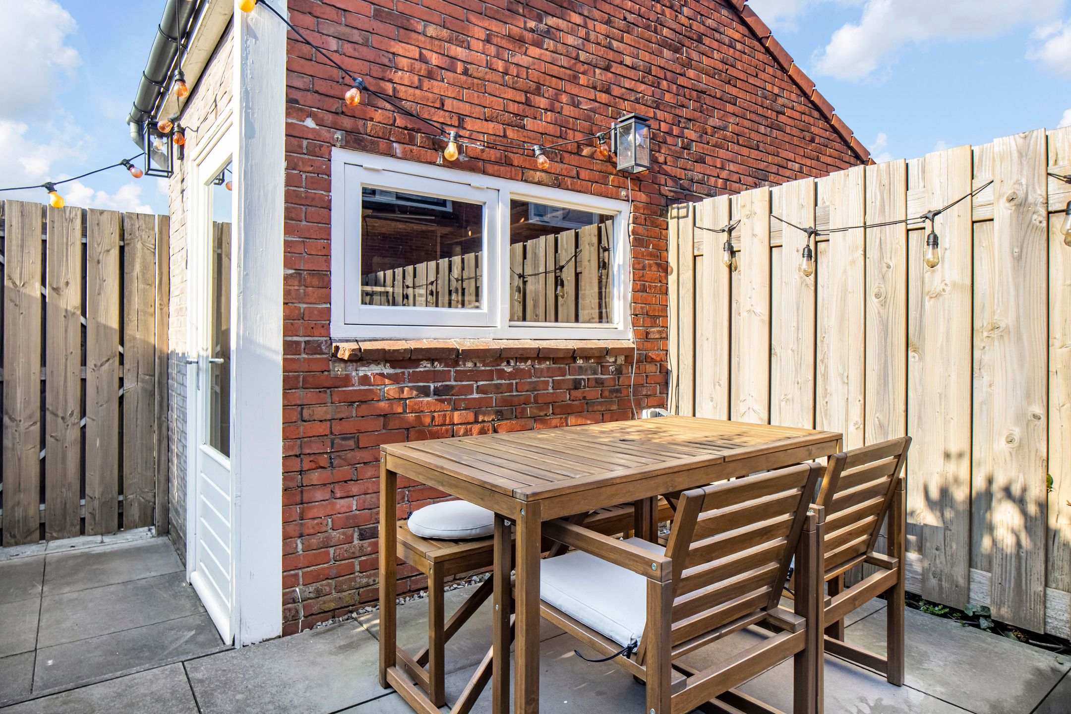 Photo 15 of De Bazelstraat 78