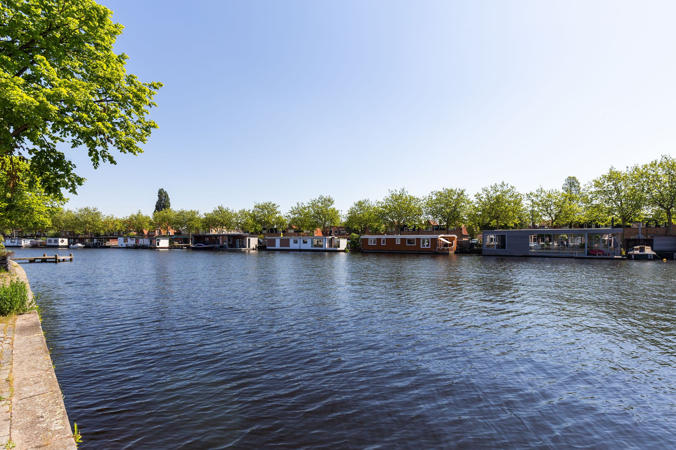 Foto 33 van Van Marumstraat 18-ZW