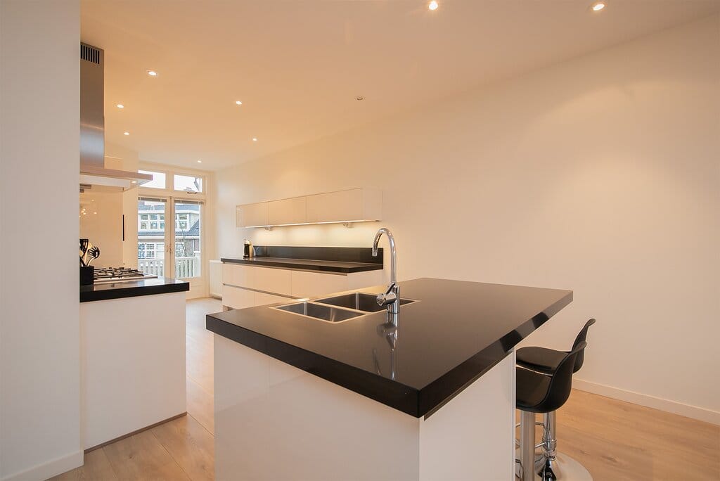 Photo 13 of Gerrit van der Veenstraat 76-2
