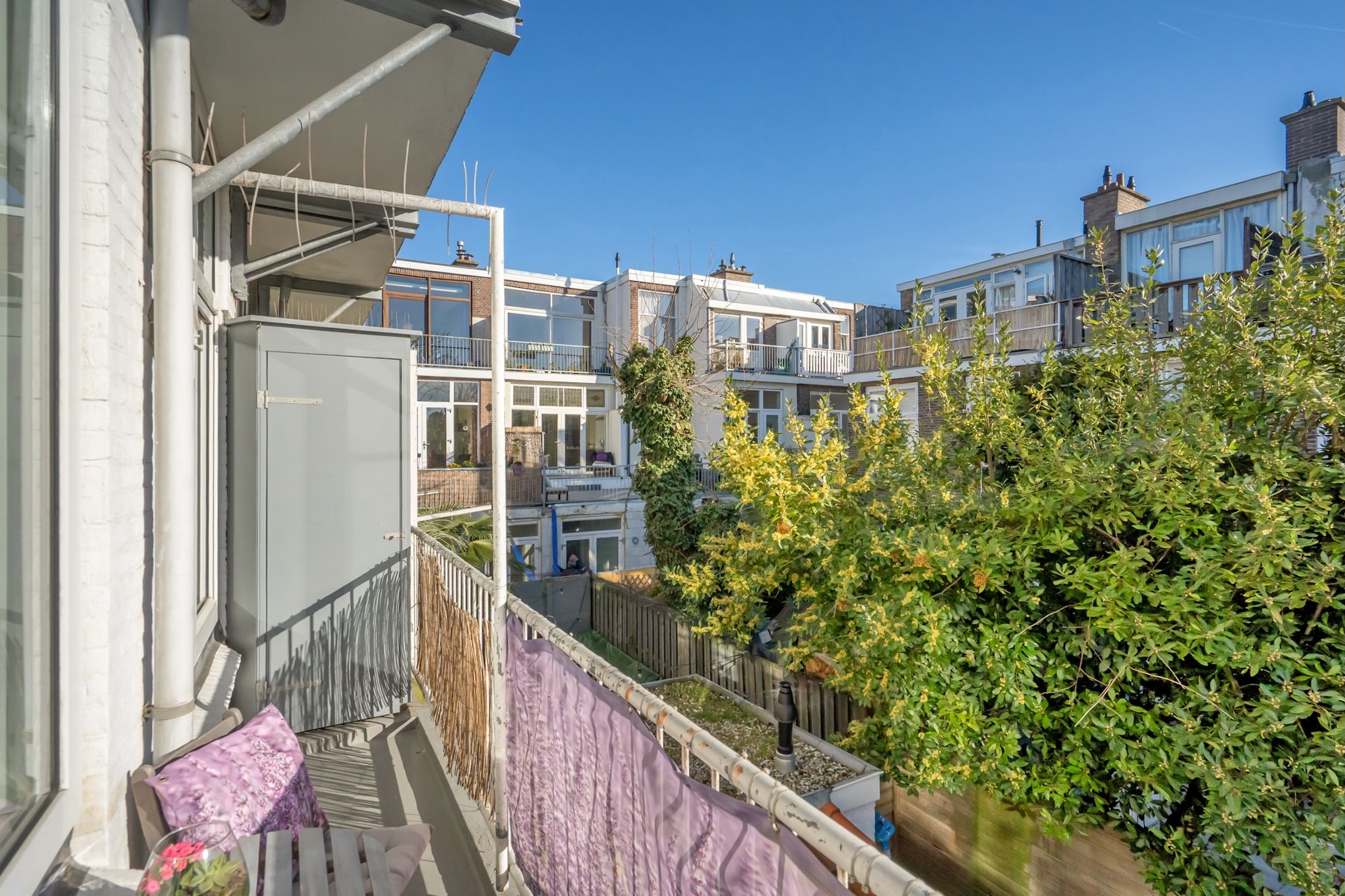 Photo 21 of Hendrik van Deventerstraat 145