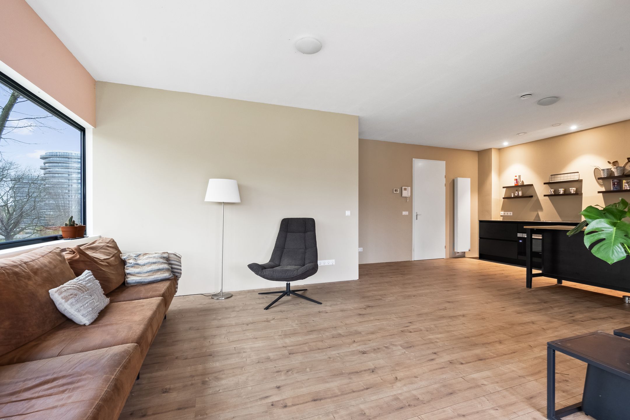 Foto 9 van Robert Kochlaan 326-C