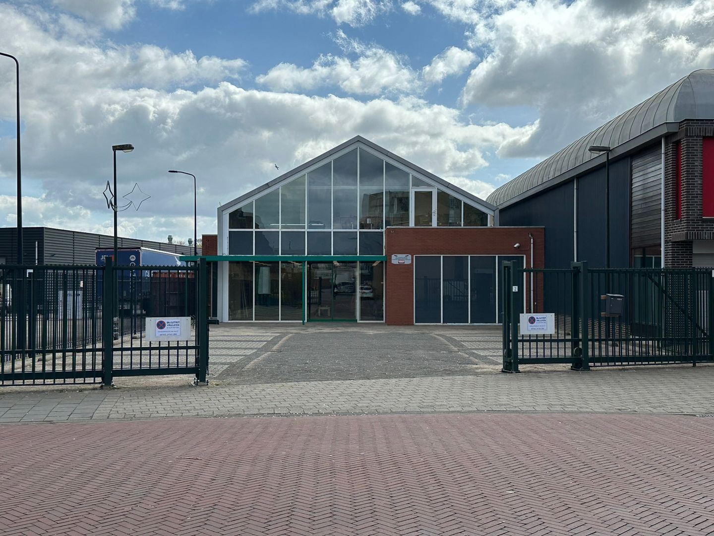 Bekijk foto 2 van Spankerenseweg 2