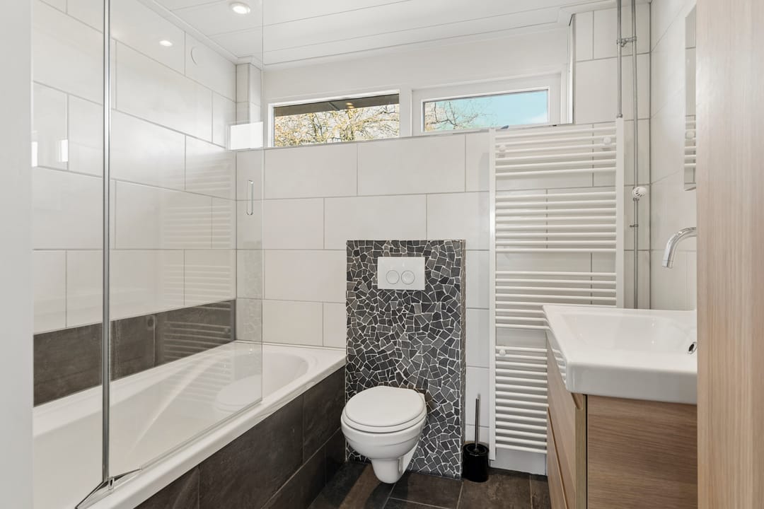 Photo 31 of Zonegge 14 25