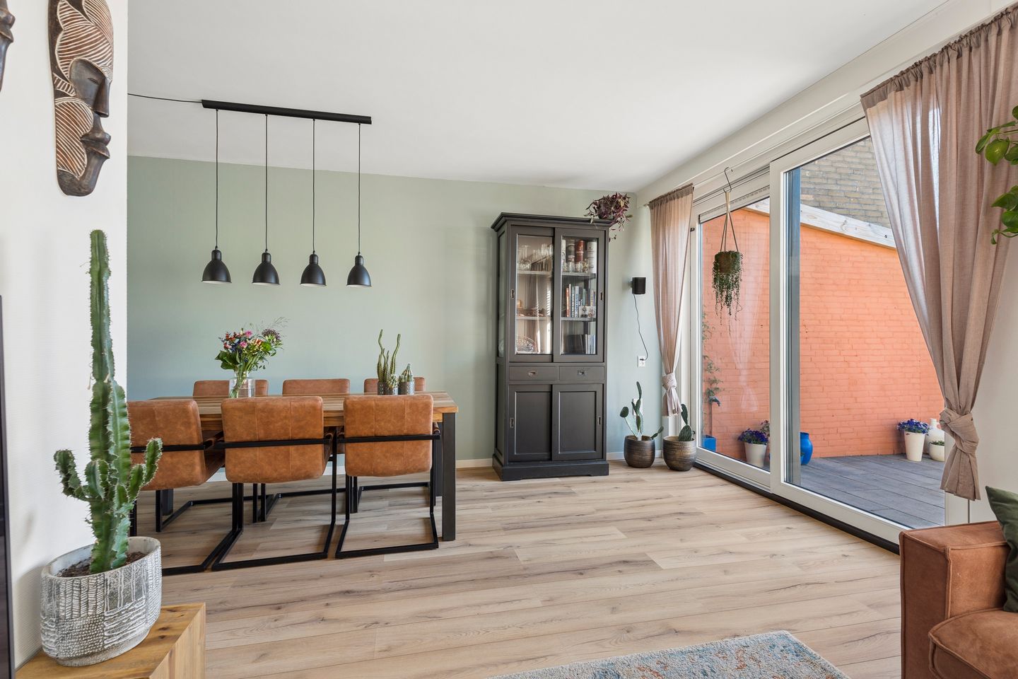 Photo 10 of Zonegge 14 25