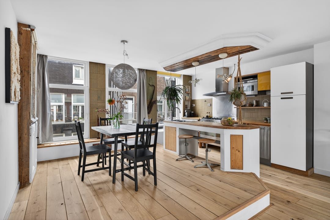 Photo 11 of Albert Cuypstraat 71-A3