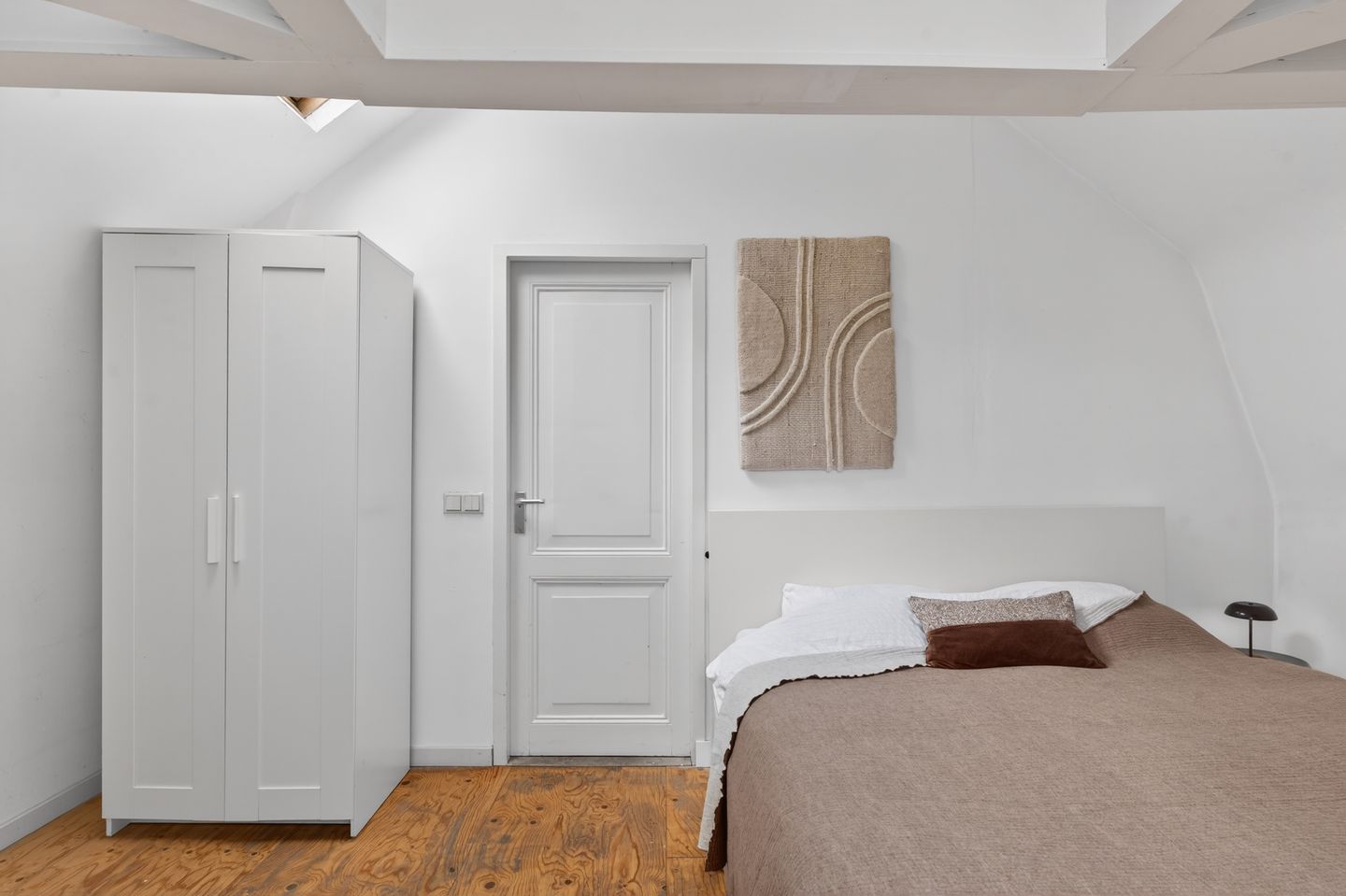 Photo 35 of Albert Cuypstraat 71-A3