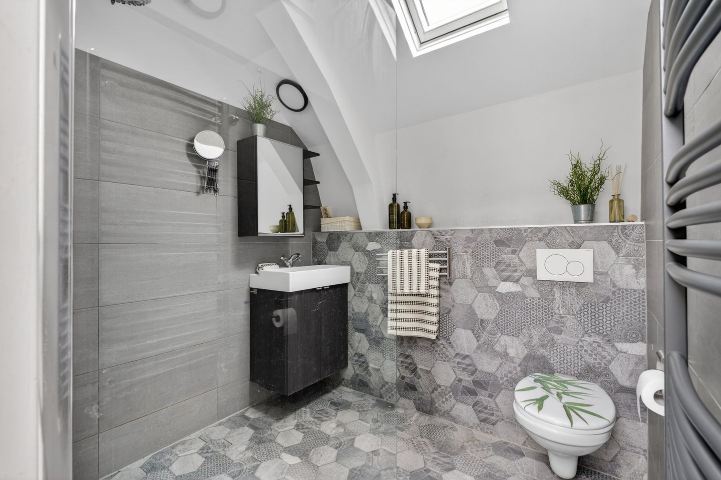 Photo 5 of Albert Cuypstraat 71-A3