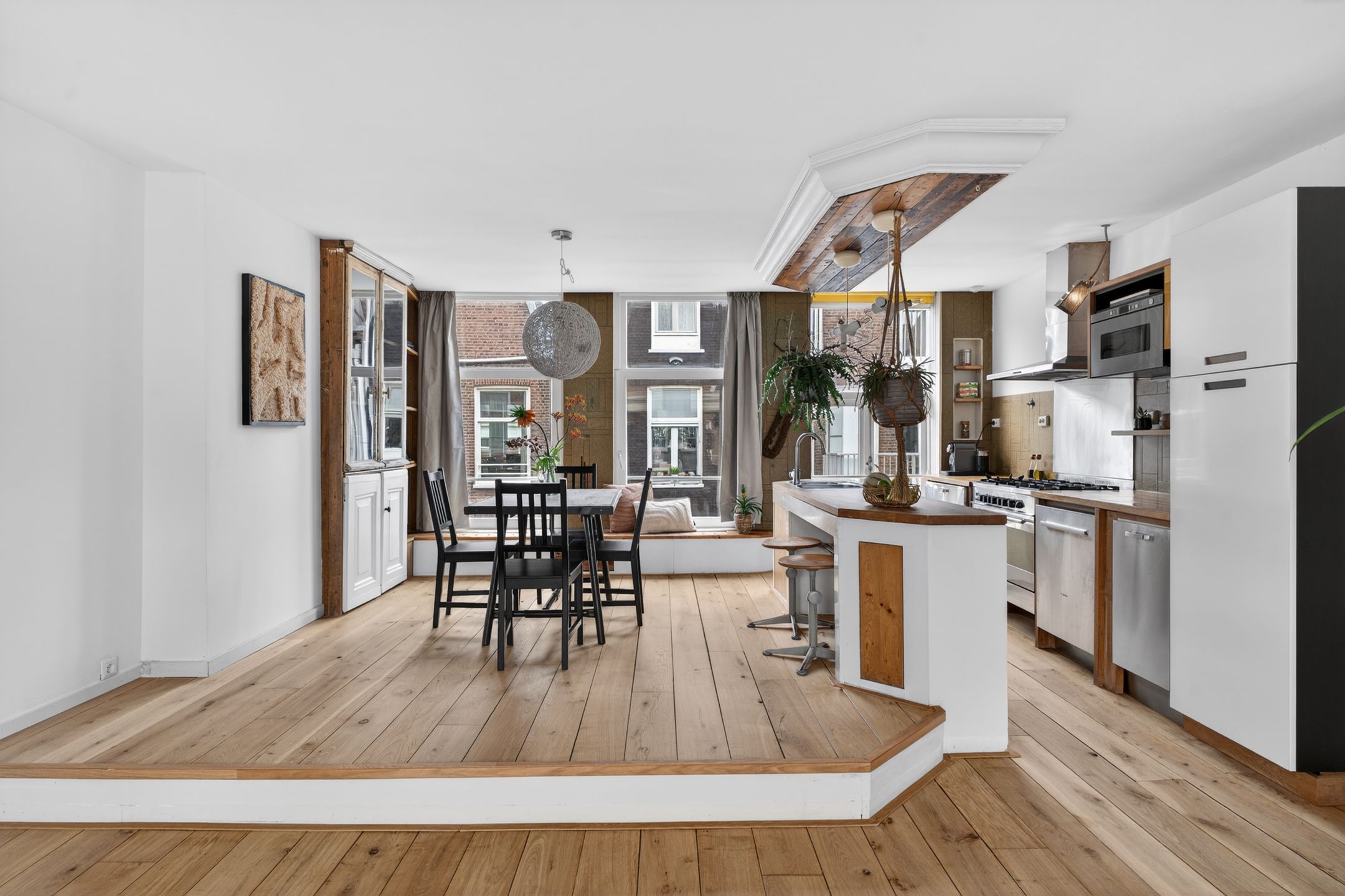 Photo 9 of Albert Cuypstraat 71-A3