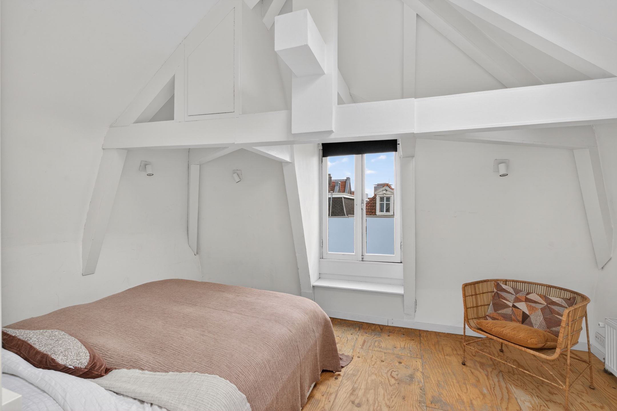 Photo 33 of Albert Cuypstraat 71-A3