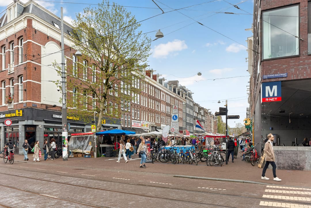 Photo 37 of Albert Cuypstraat 71-A3